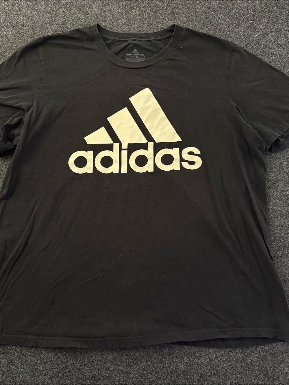 Adidas Women’s XL T-Shirt Black Logo Athletic Short Sleeve Running Athletic Tee